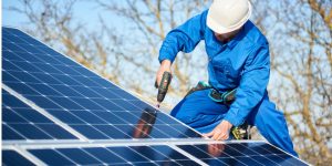 Installation Maintenance Panneaux Solaires Photovoltaïques à Sainte-Feyre-la-Montagne